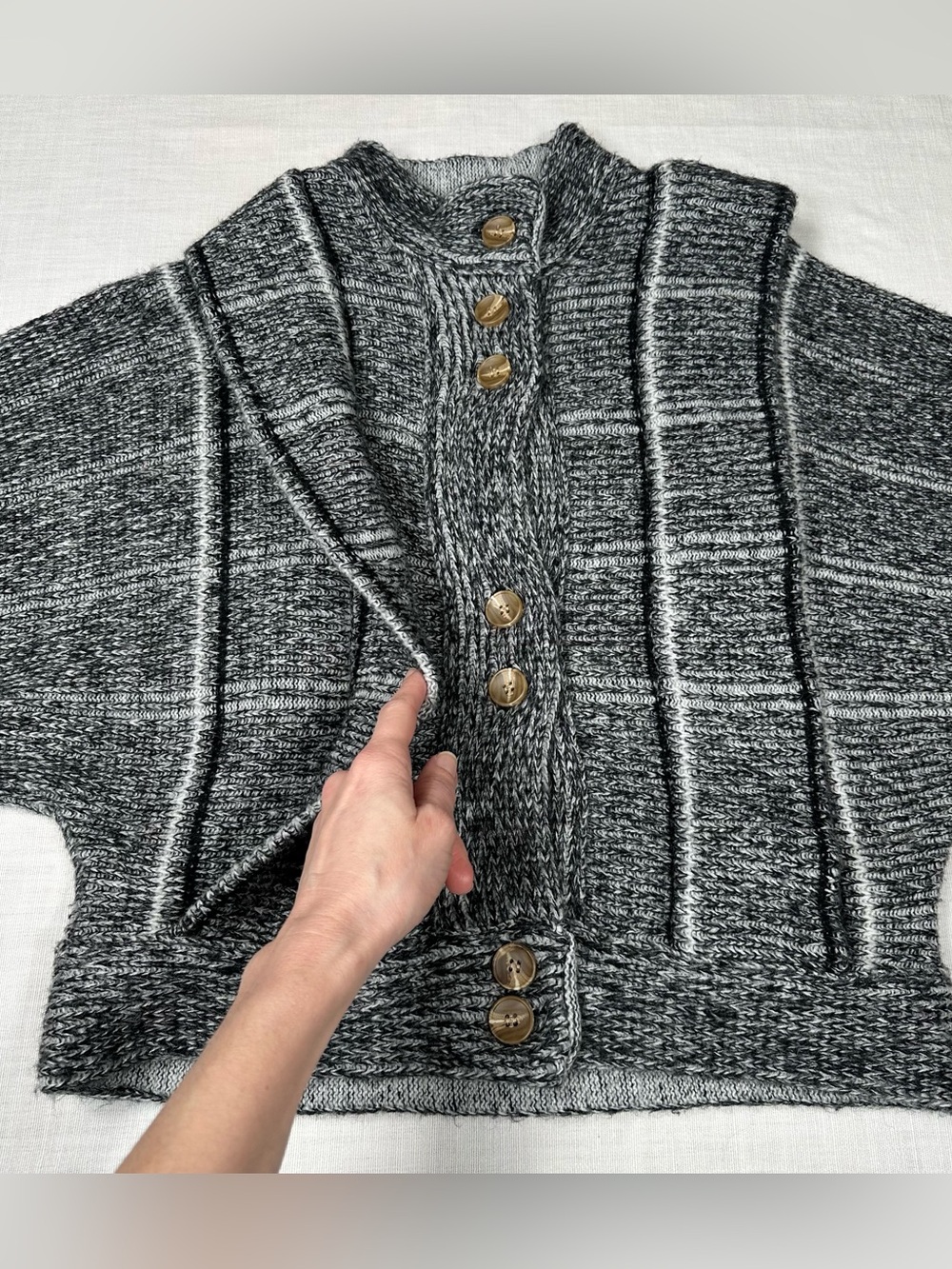 POL Clothing Chunky Knit Windowpane Cardigan Puff Sleeve Sweater Wool Blend S - Picture 5 of 13